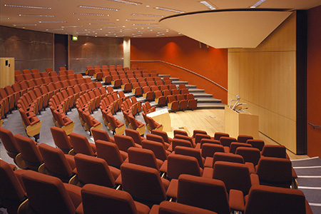 小型會(huì)議室讨論方案